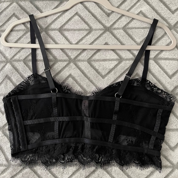 New with tags free people layer in lace bustier black - Picture 2 of 4